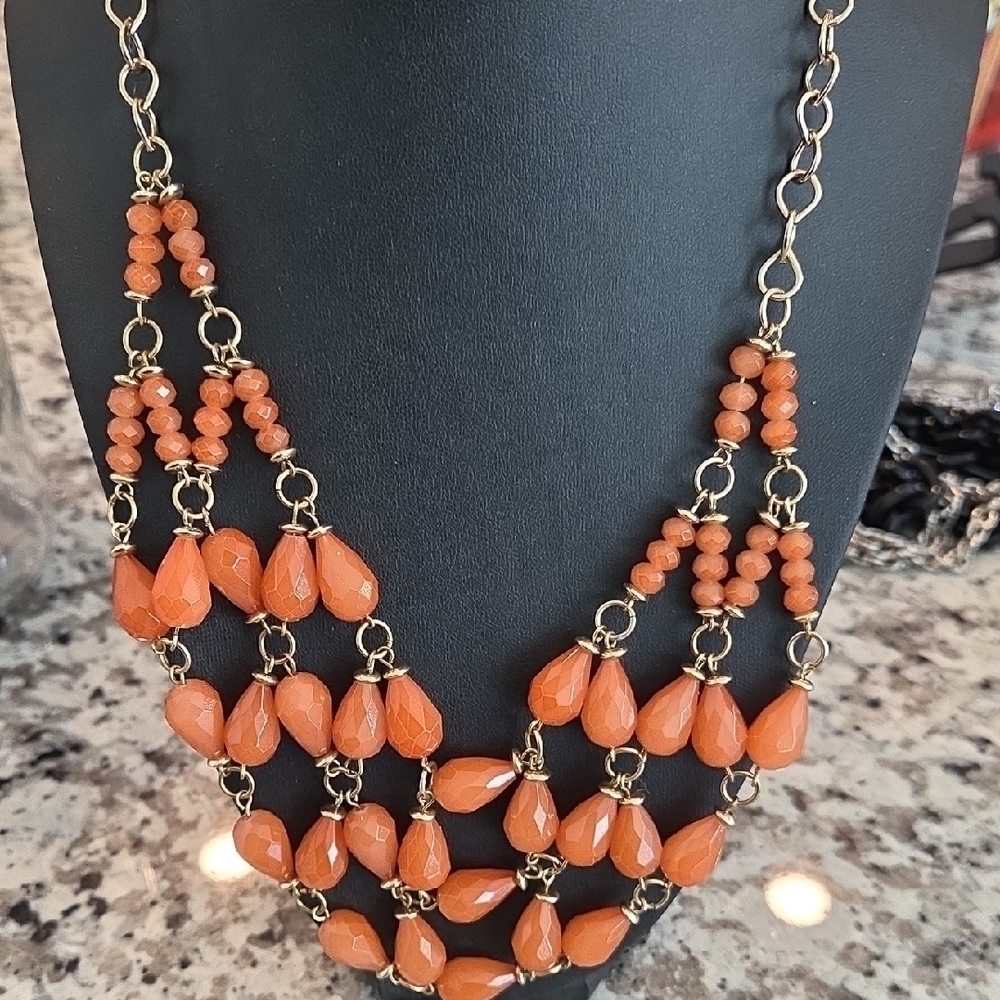 Source Unknown Vibrant Orange Beaded Necklace - Picture 3 of 6